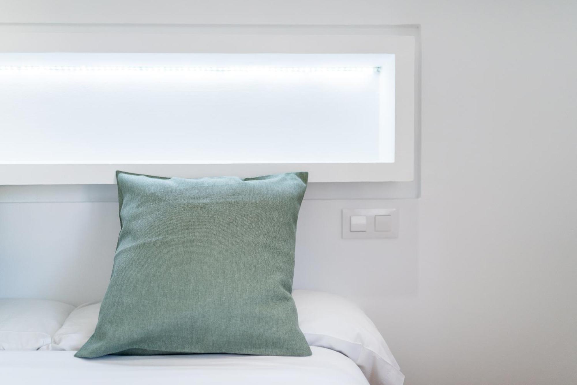 Tuguest Neptuno Apartment Гранада Экстерьер фото