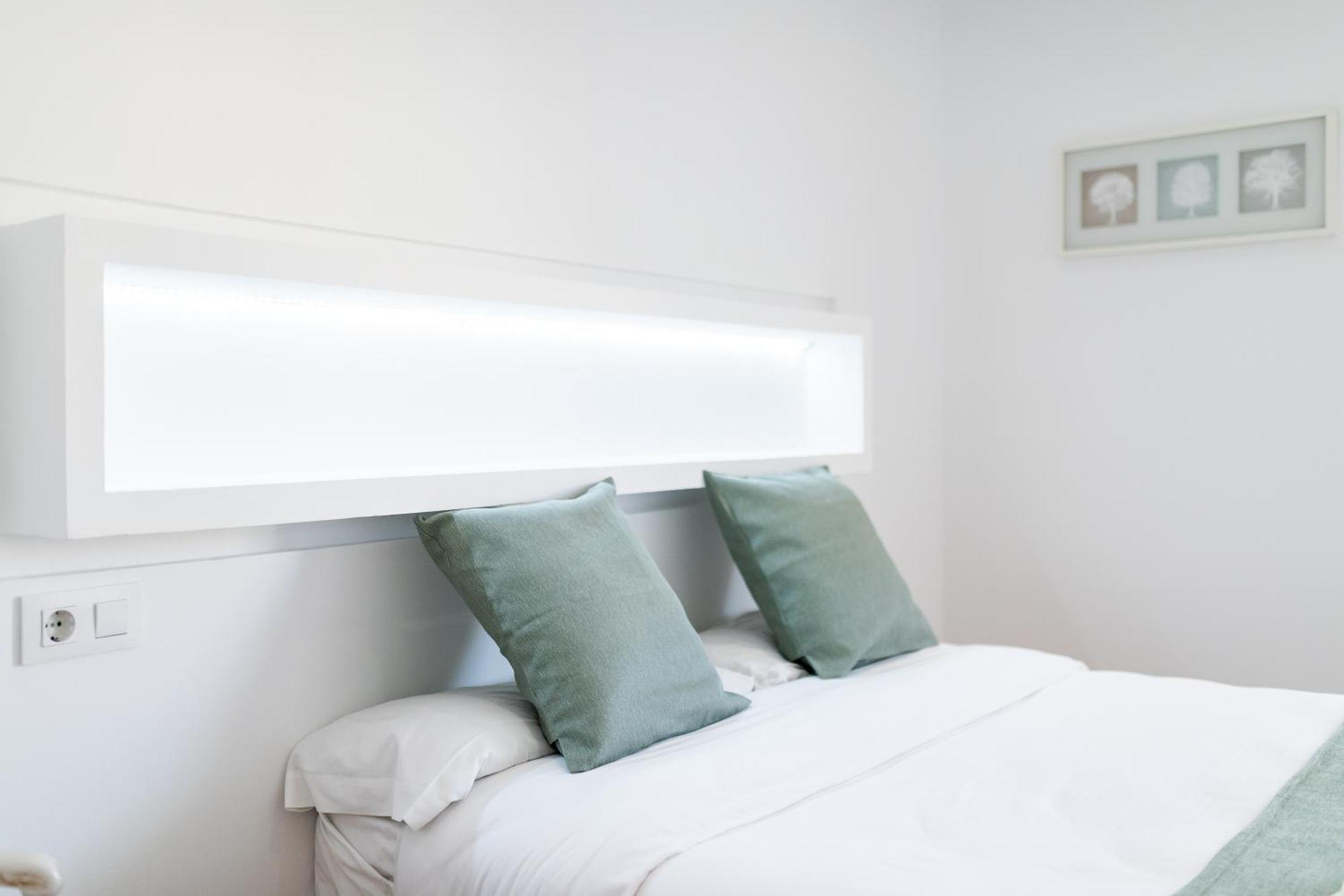 Tuguest Neptuno Apartment Гранада Экстерьер фото